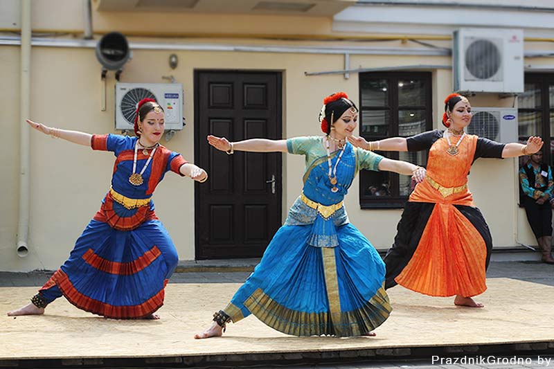 танцы Индии